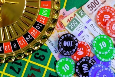 Live baccarat dealer and table view on slotyuk88 mobile app with betting controls